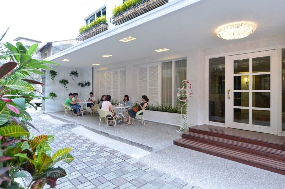 Ing Wang Hotel Tainan Luaran gambar